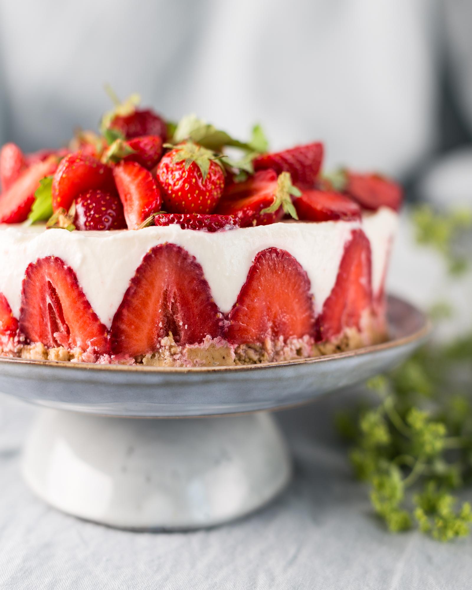 Tvarohová torta s jahodami