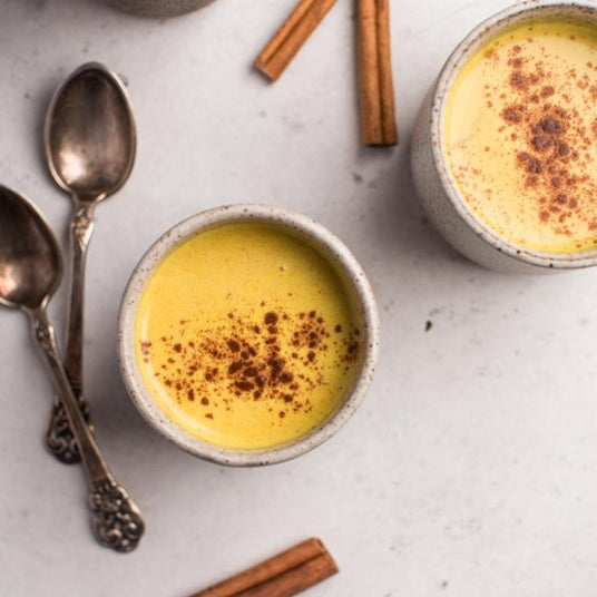 Zlaté mlieko (golden milk)