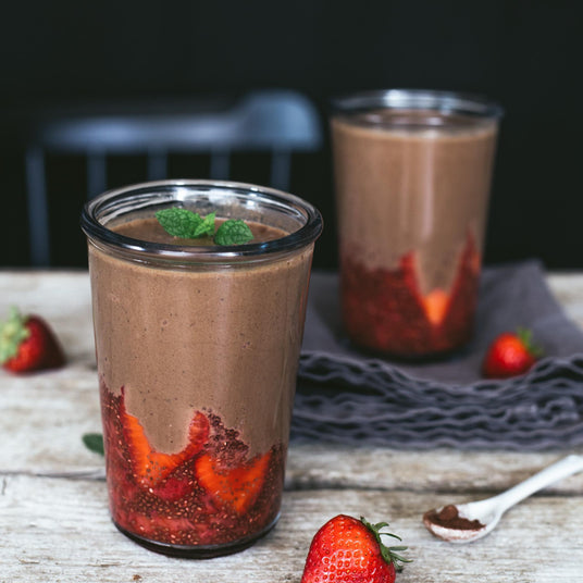 Čokoládové smoothie s jahodami