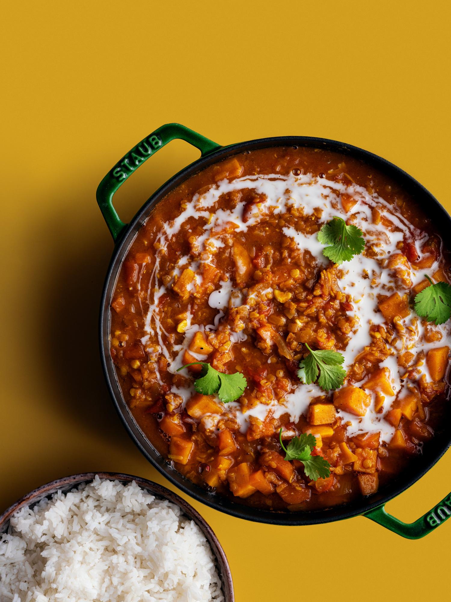 Šošovicová tikka masala s ryžou