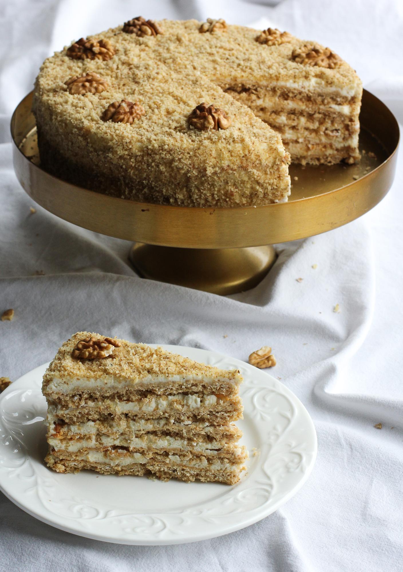 Medovník z ovsených vločiek