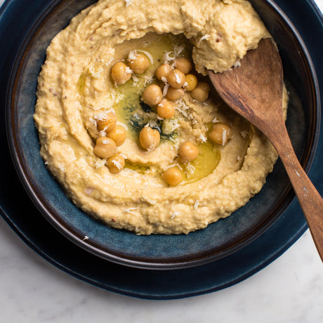 Cícerový hummus s chrenom