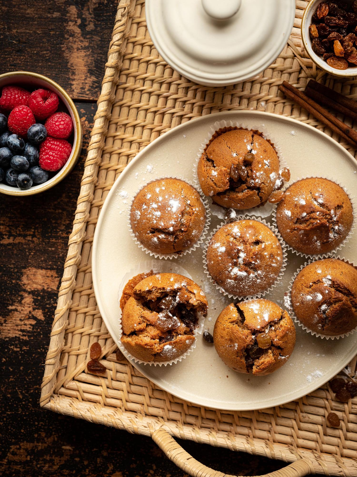 Muffiny so škoricou a hrozienkami