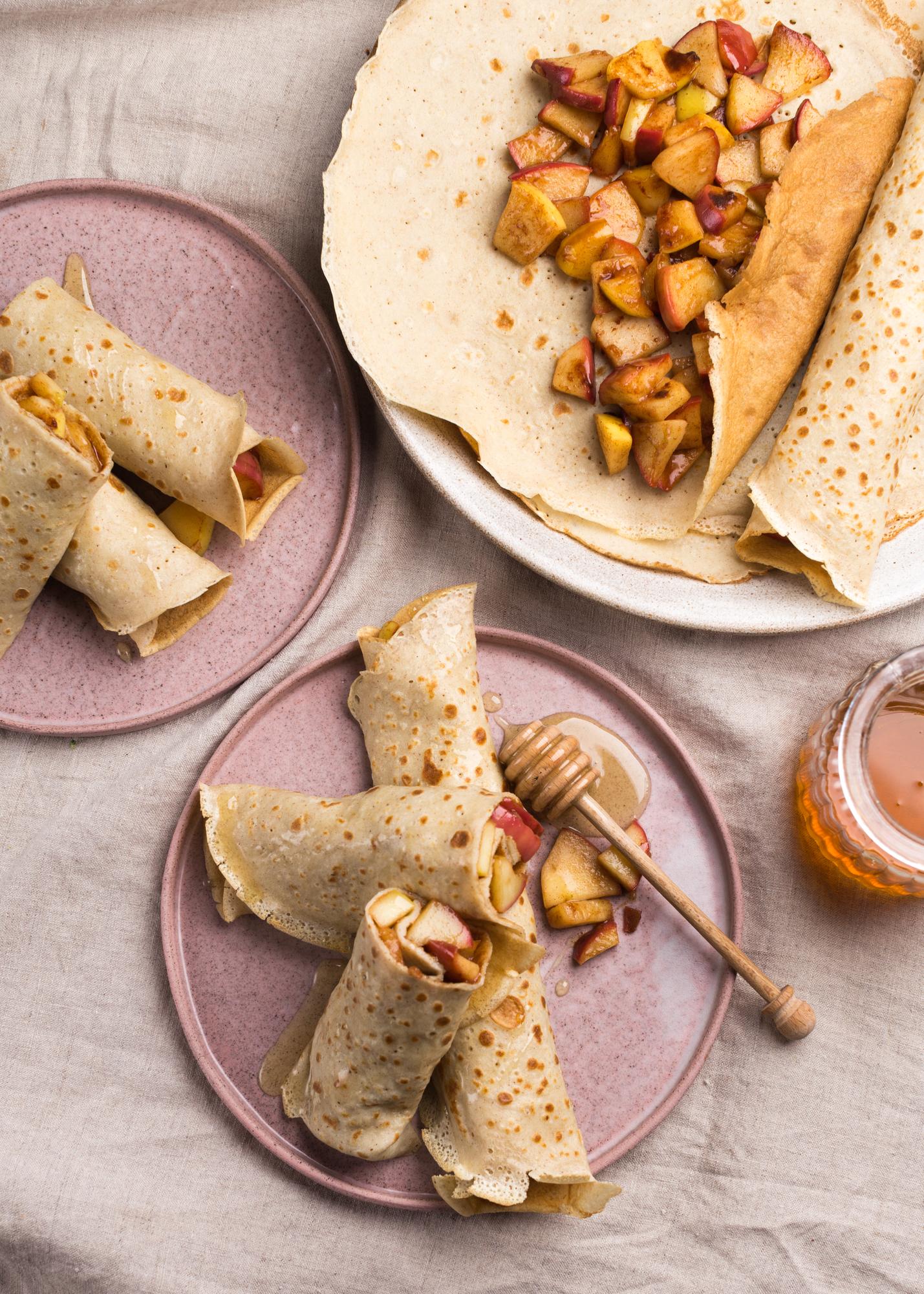 Palacinky so škoricou a jablkami