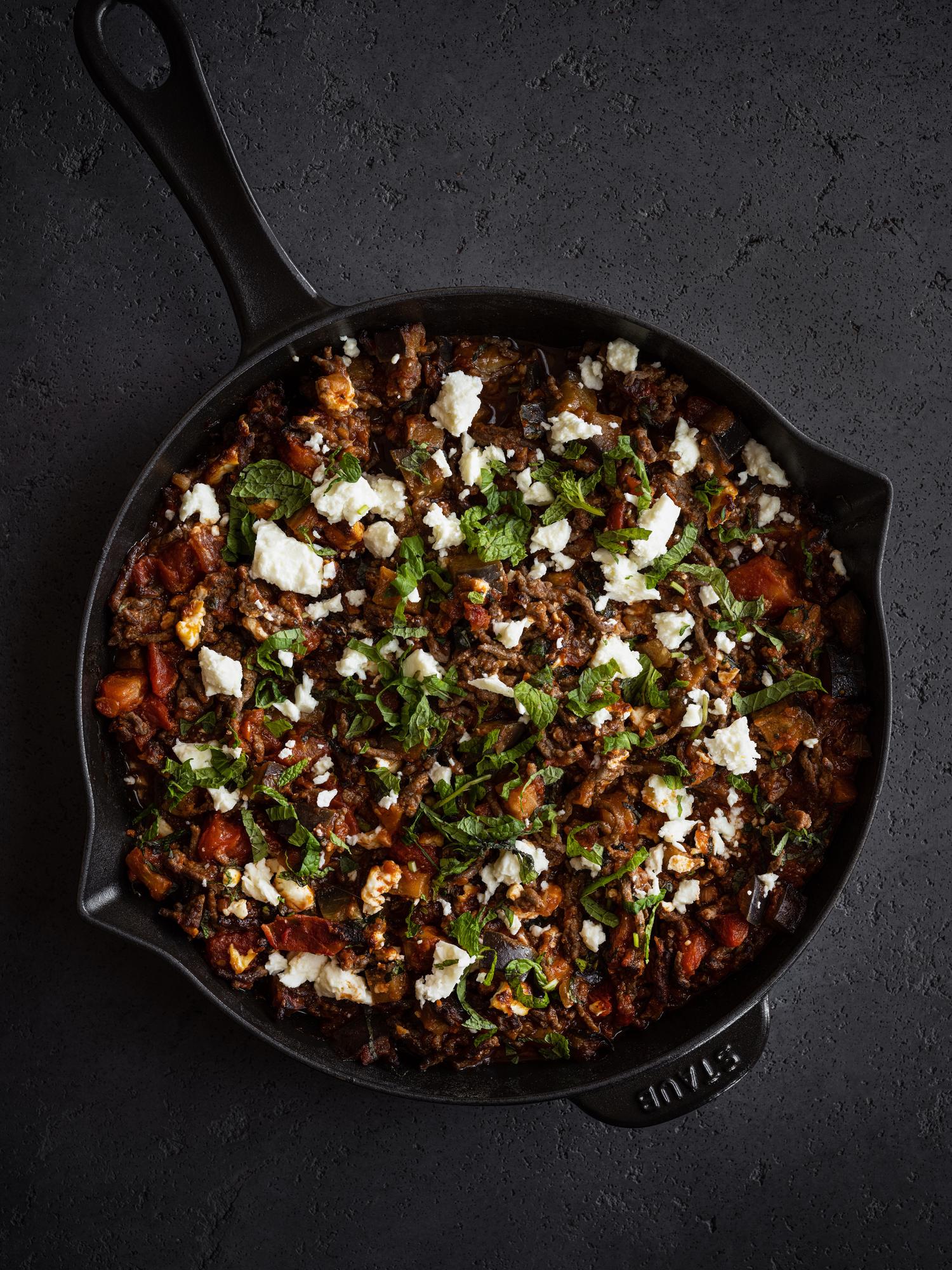 Zapečené hovädzie mäso so syrom feta