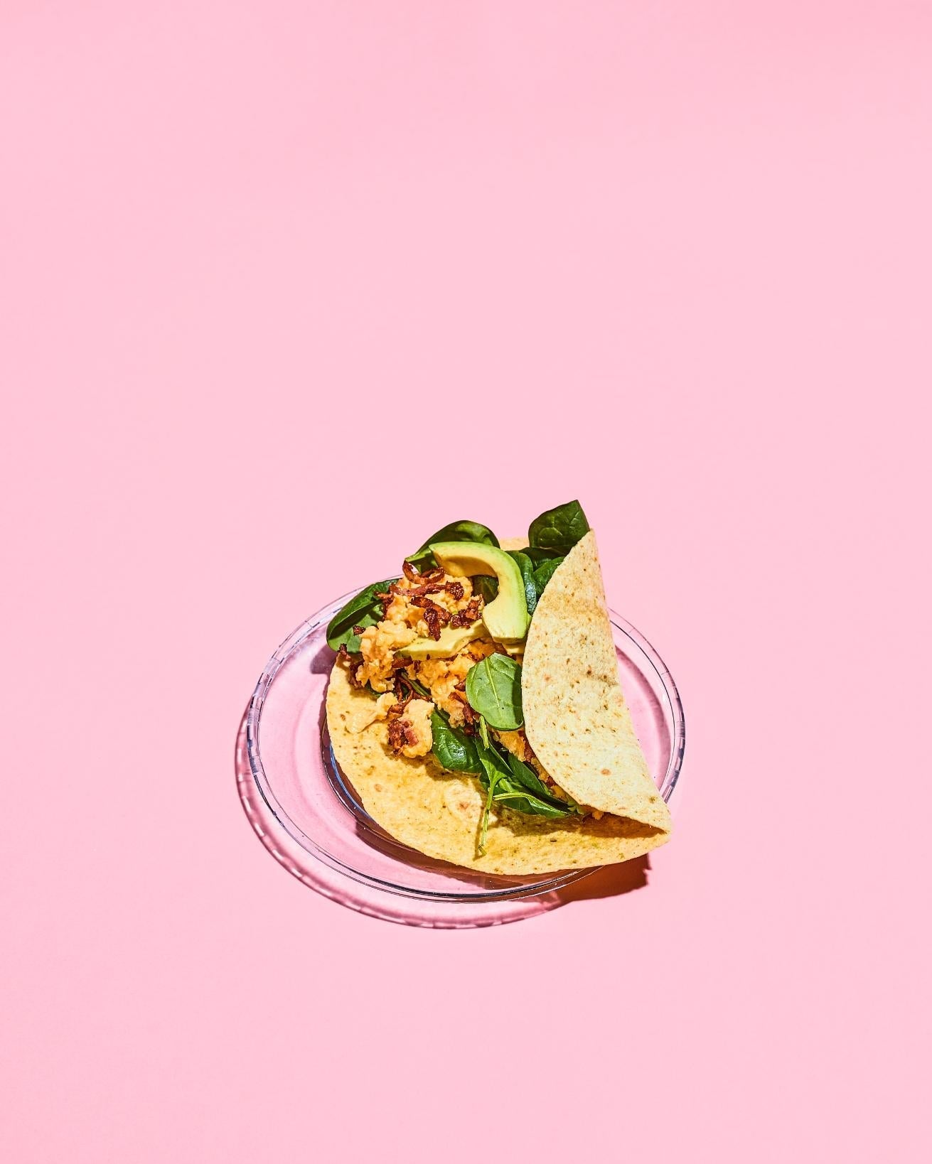 Raňajkové burrito s vajcami a slaninou